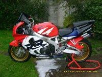 cbr po lifcie 1.jpg (523.73 KiB) Przeglądany 3901 razy cbr po lifcie 1.jpg